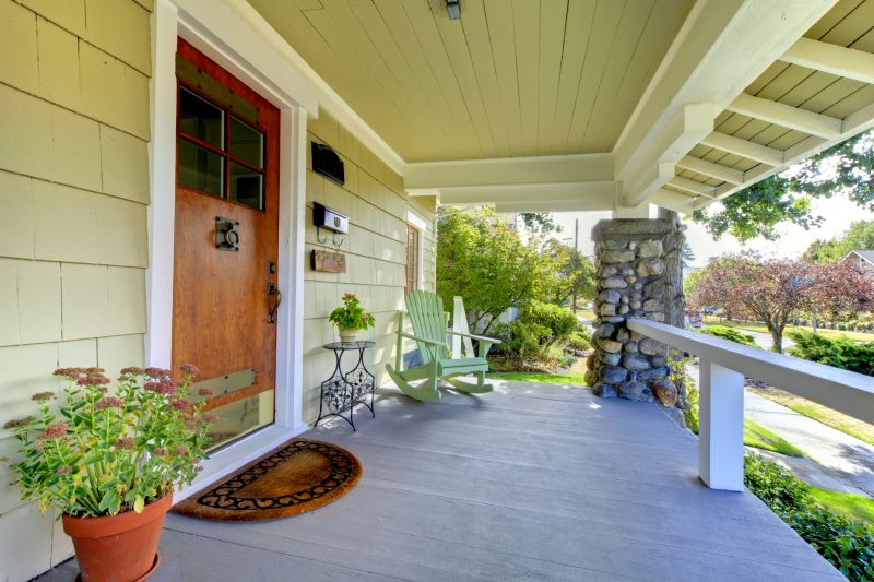 Decorative Porch and Entryway